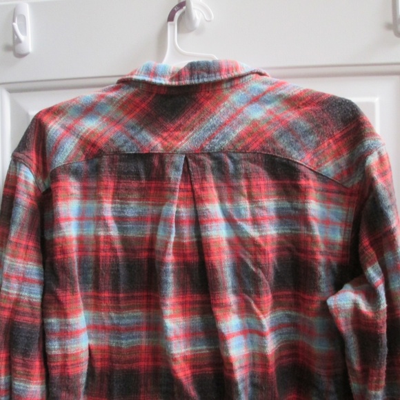 BDG Urban Outfitter RED plaid flannel long sleeves crop BUTTON DOWN shirt Sz XS - Picture 8 of 9